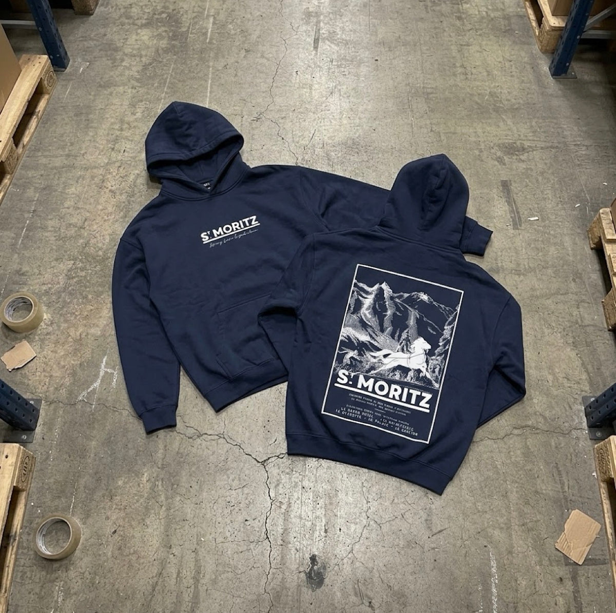 ST. MORITZ - High Quality Hoodie